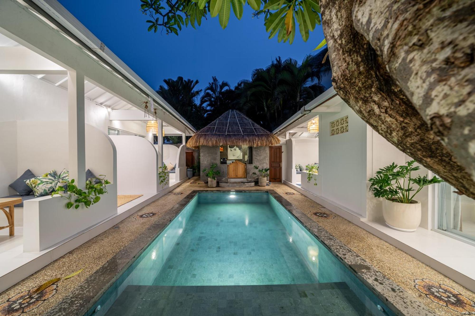 The Hepburn Stylish Single With Shared Pool 900m From Wisma tamu Seminyak (Bali)